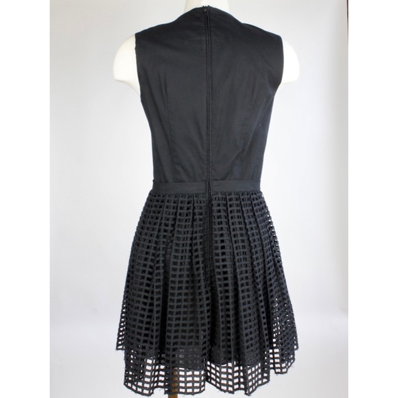 Carven Broderie Anglasie Eyelet Mini Dress - Picture 4 of 8